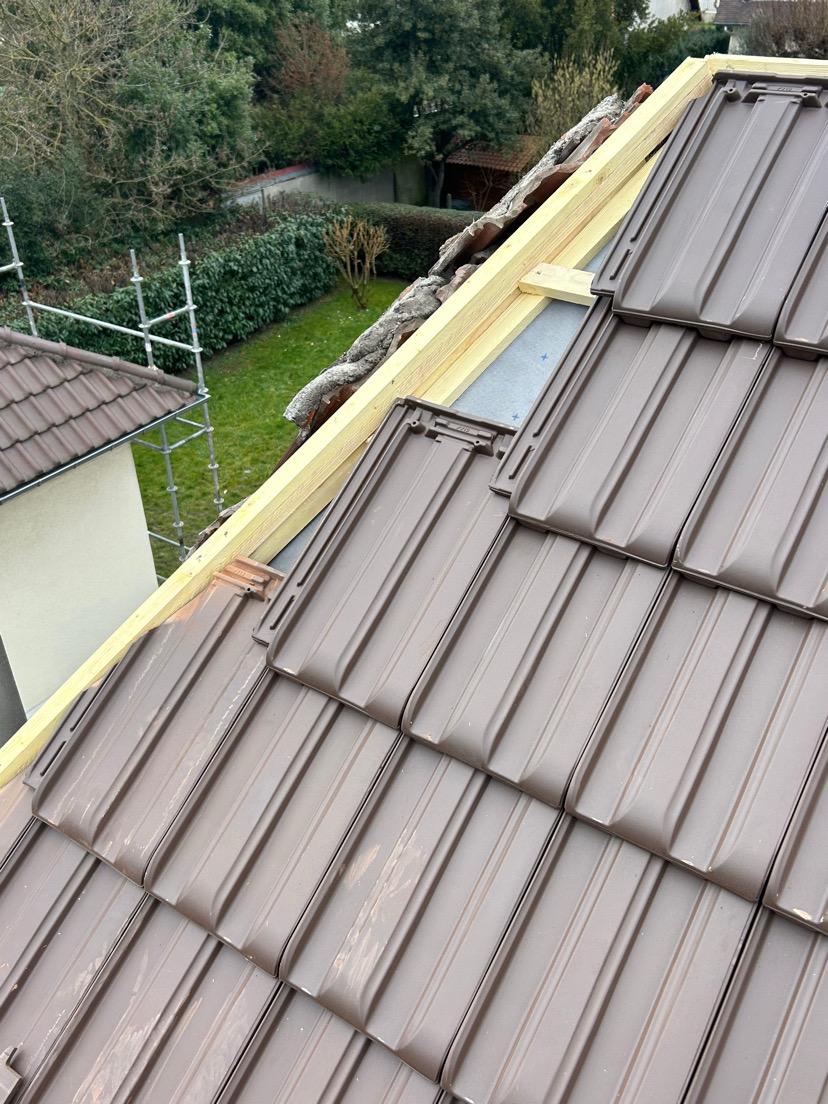 KB Couverture est une entreprise de couverture et rénovation située à Le Vesinet (78110) dans les Yvelines (78).